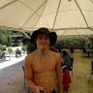 Meet your Posher, Benjamin